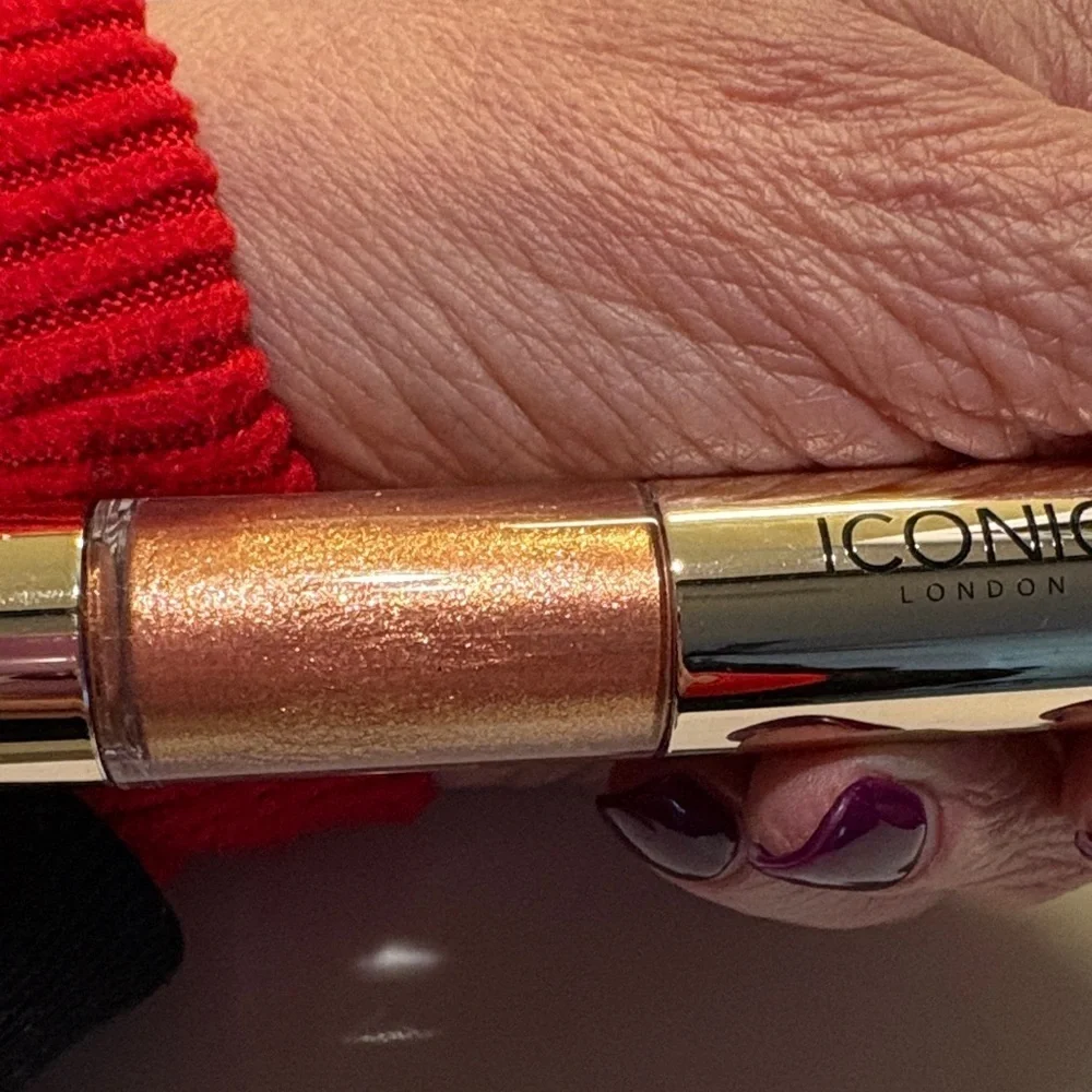 ICONIC London Eye Crayon in copper